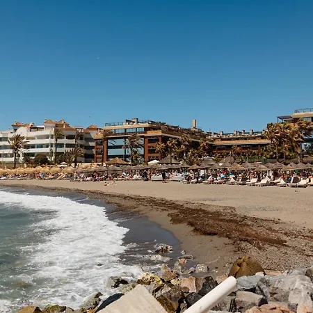 Vacation With Private Parking In Puerto Banus * מארבלה
