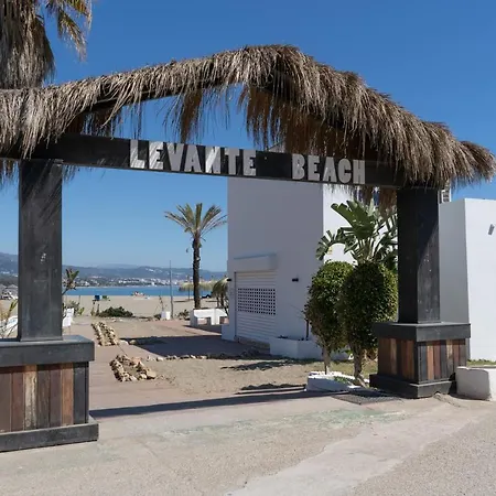 Vacation With Private Parking In Puerto Banus Διαμέρισμα