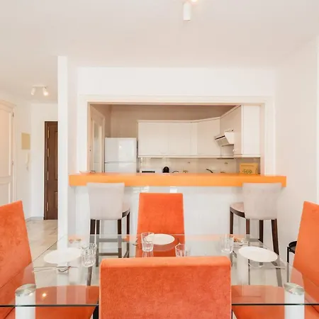 Appartement Vacation With Private Parking In Puerto Banus Marbella